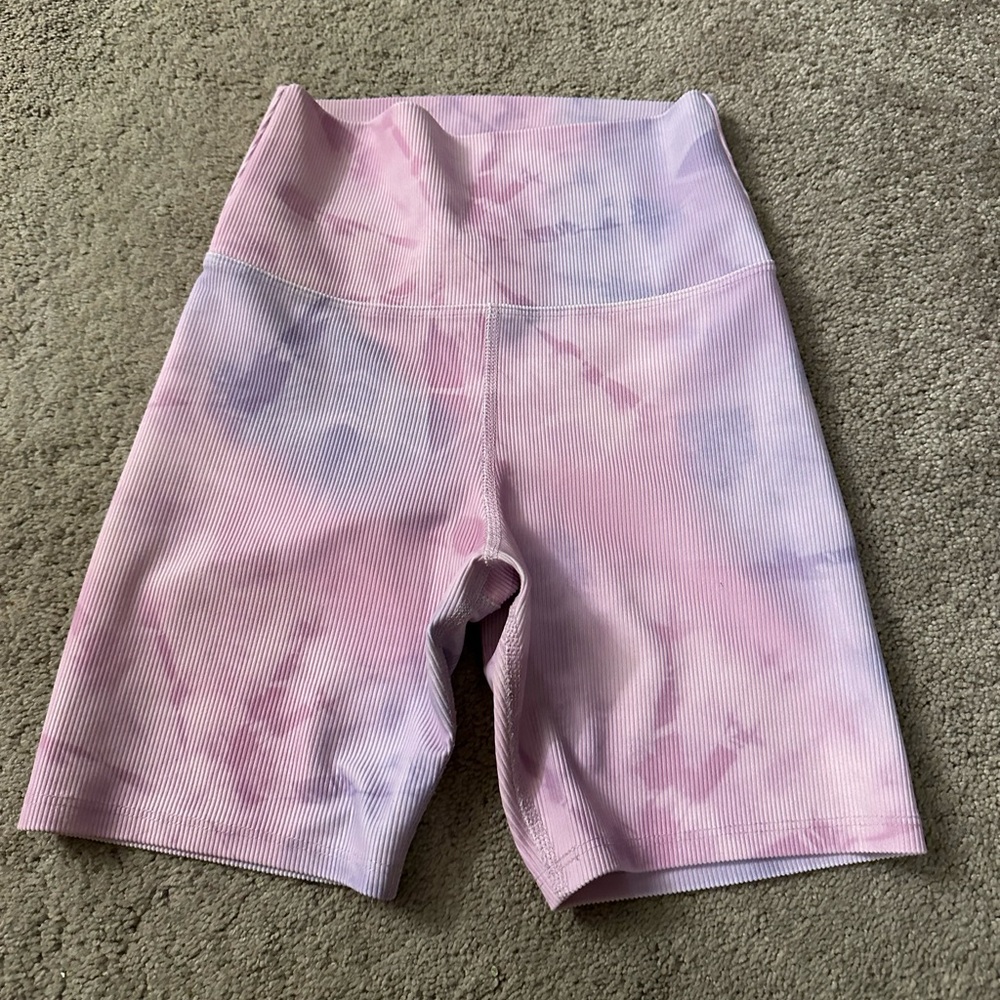 BR Shorts Sz S - moving must go !!